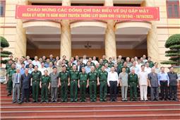 Gặp mặt thủ trưởng Bộ tư lệnh và cơ quan Quân khu các thời kỳ nhân kỷ niệm 78 năm ngày truyền thống LLVT Quân khu